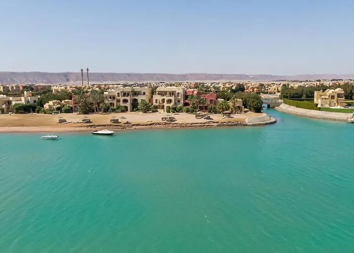3 Bedroom Nubian Townhouse With Lagoon Access Apartment