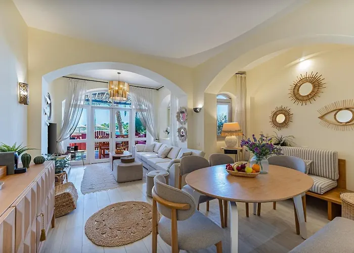 3 Bedroom Nubian Townhouse With Lagoon Access Apartment