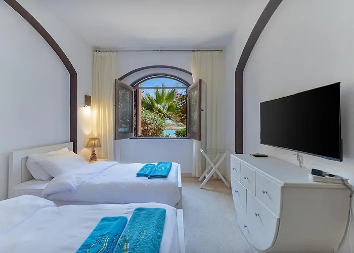 3 Bedroom Nubian Townhouse With Lagoon Access Apartment Hurghada